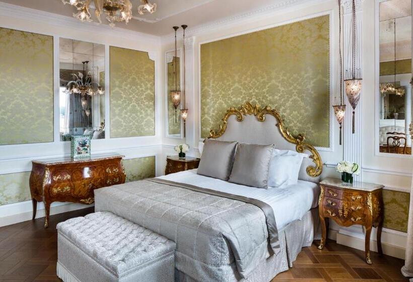Suite with lake view, Baglioni Hotel Luna   The Leading Hotels Of The World