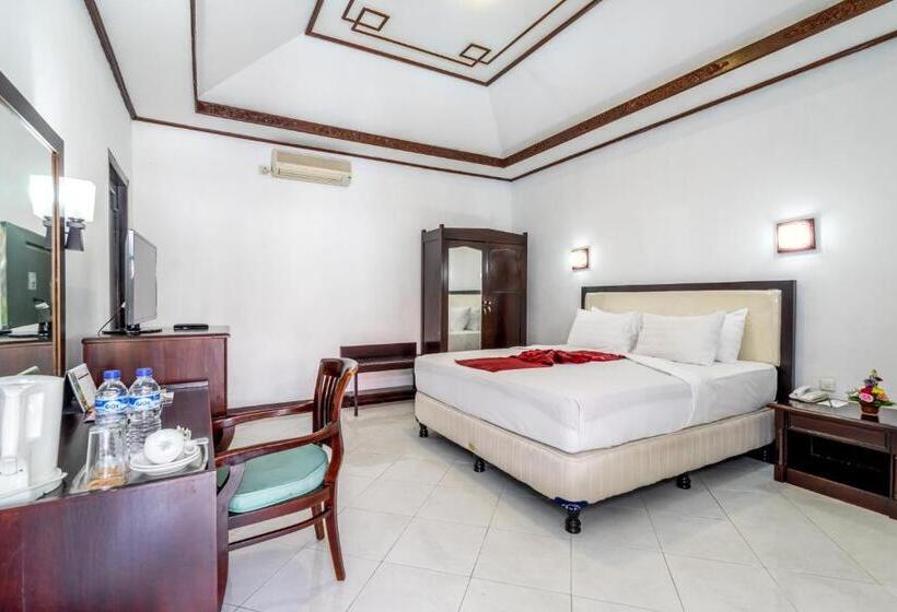 Camera Deluxe Vista Piscina, Inna Bali Heritage