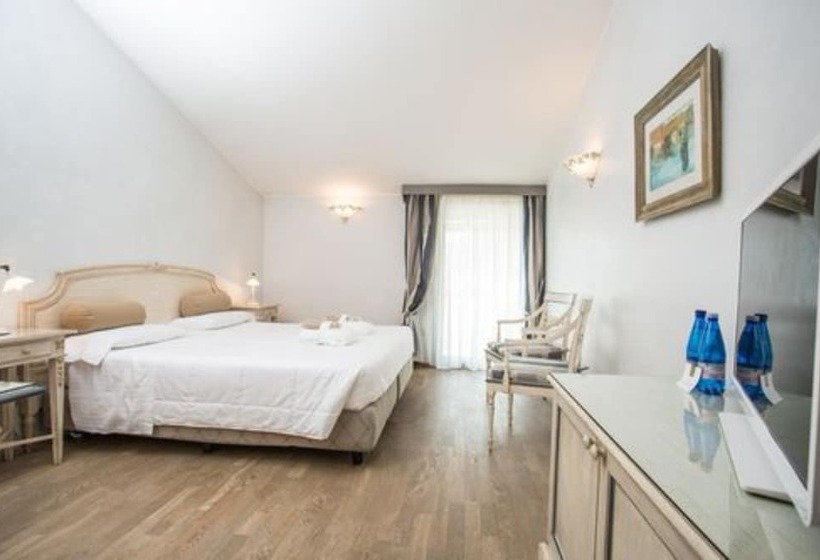 Номер Executive, Spiaggia D Oro   Charme & Boutique   Garda Lake Collection