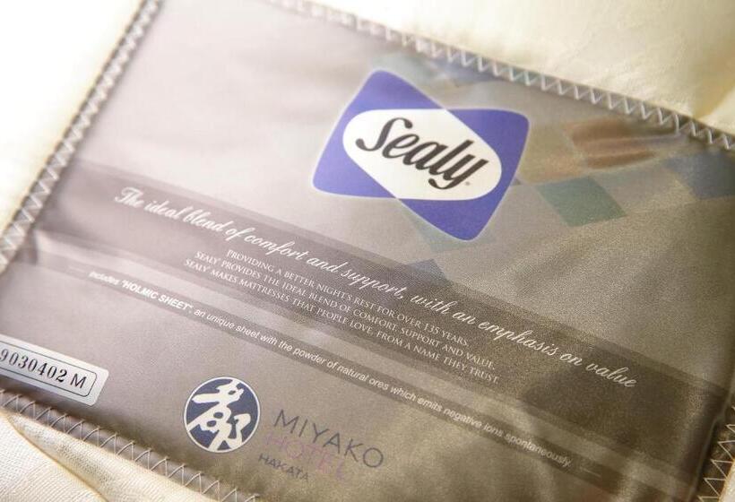Номер Deluxe, Miyako Hotel Hakata