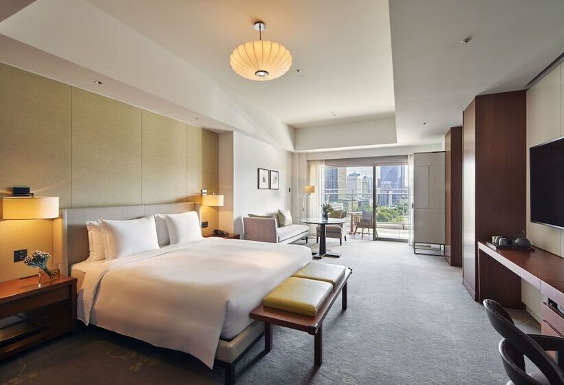 Номер Клуб Кровать Кинг, Palace Hotel Tokyo