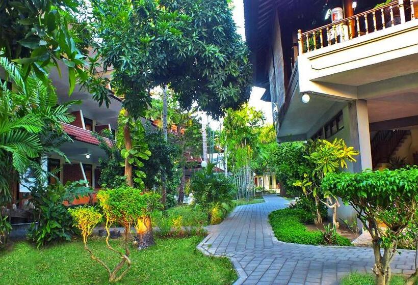 Апартаменты Deluxe 2 Спальни, Palm Beach Hotel Bali
