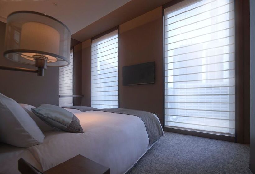 Номер Superior, The Celestine Ginza