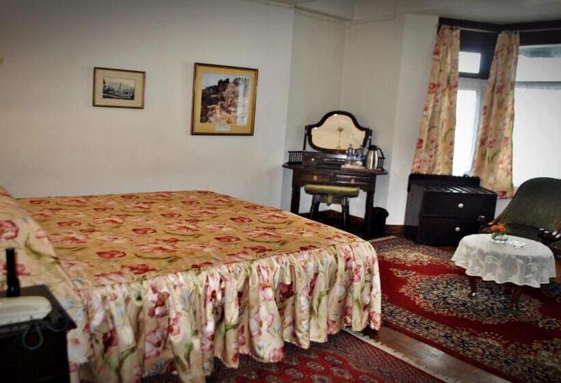 Номер Superior, Windamere Hotel   A Colonial Heritage