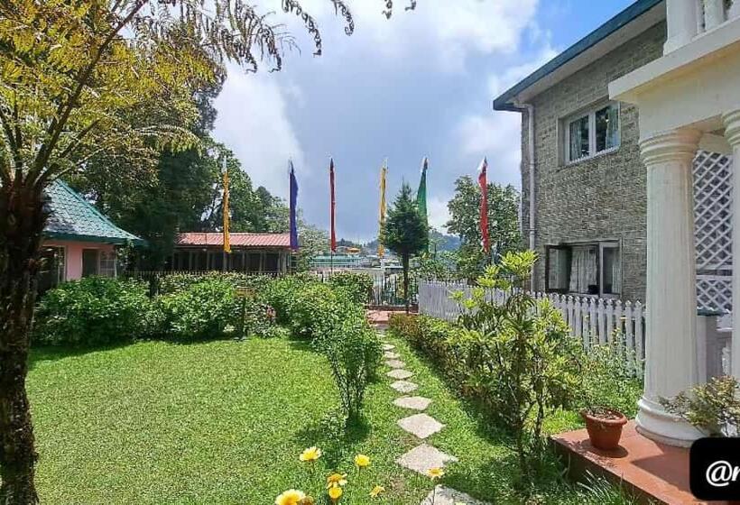 Номер Superior, Windamere Hotel   A Colonial Heritage
