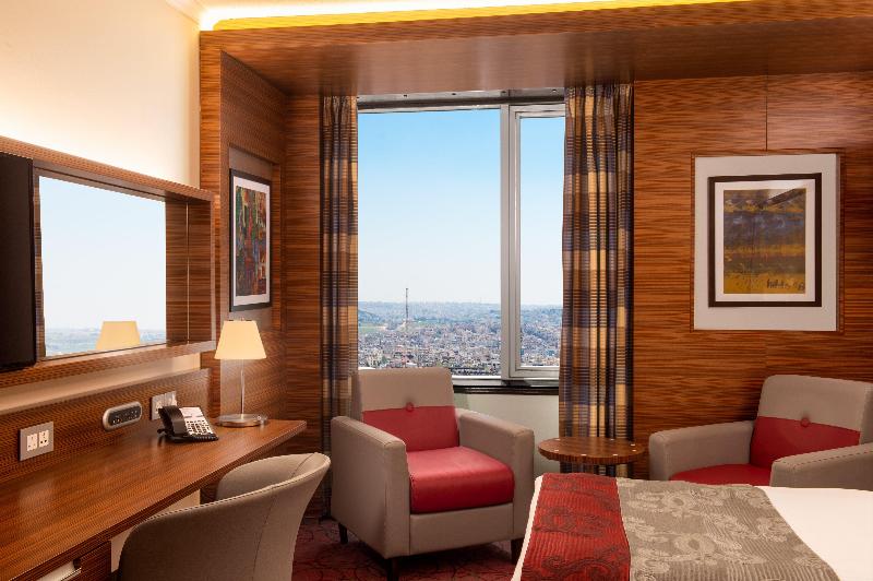 اتاق کلاب, Crowne Plaza Amman, An Ihg