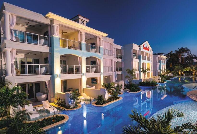 اتاق لوکس با بالکن و چشم‌انداز دریا, Sandals Montego Bay   All Inclusive Couples Only