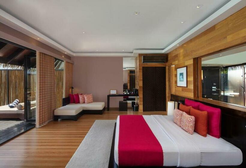 ویلای یک اتاق خوابه با استخر شنا, Adaaran Prestige Vadoo   Adults Only Premium All Inclusive With Free Transfers  15 Minutes Away From