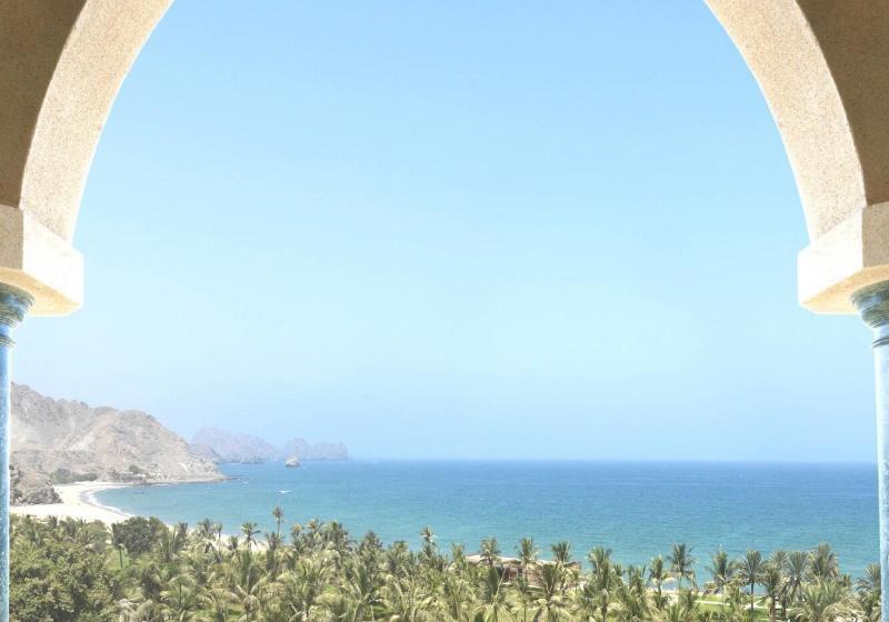 Люкс Executive Кровать Кинг, Al Bustan Palace, A Ritzcarlton