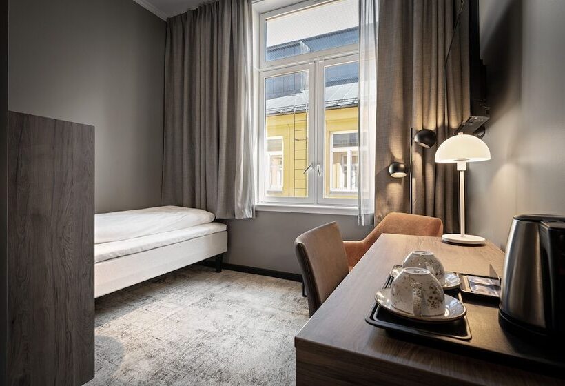 اتاق استاندارد یک نفره, Karl Johan