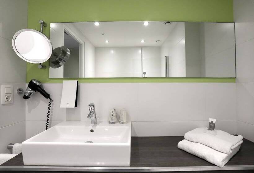 Номер Комфорт, Churchill Hotel Terneuzen