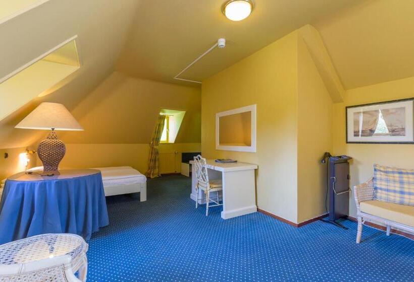 Семейный Номер, Fletcher Hotel Restaurant Kasteel Erenstein