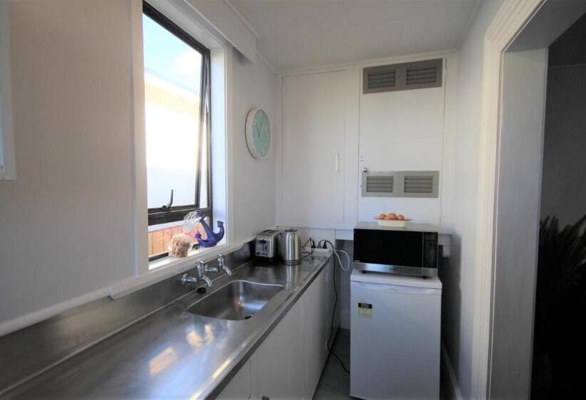 Апартаменты 3 Спальни, Beach Lodge Motels