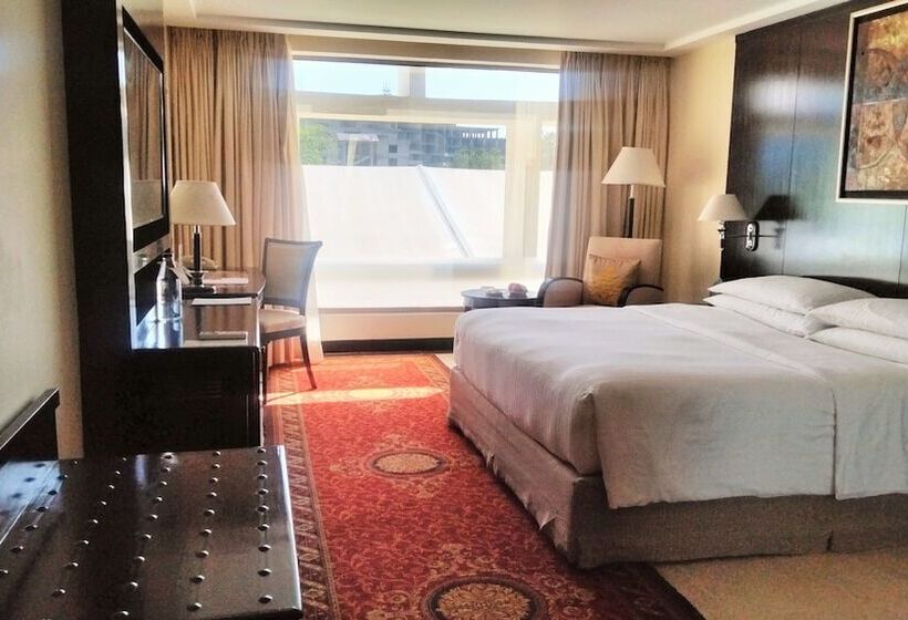اتاق لوکس, Islamabad Marriott