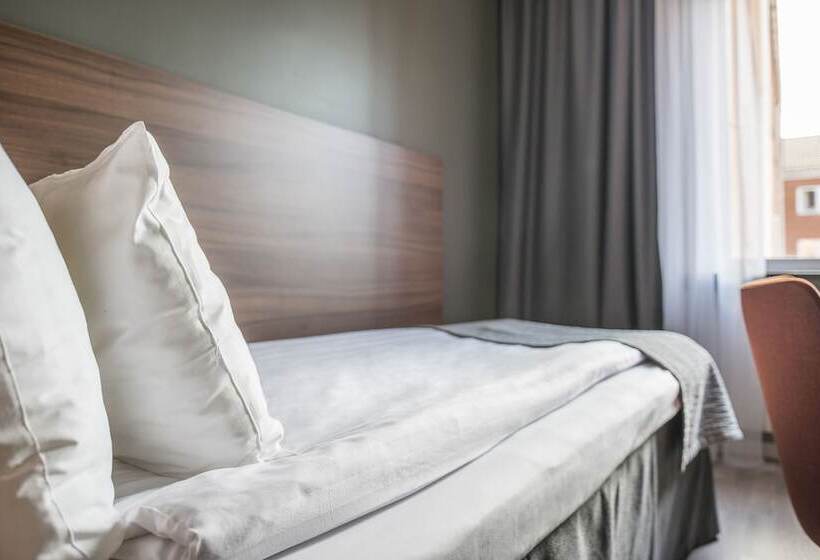 Номер Стандарт, Quality Hotel Grand Kristianstad