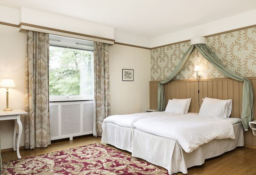 Номер Superior, Ronnums Herrgård