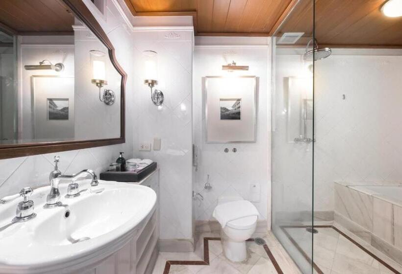 Номер Deluxe Кровать Кинг, Centara Grand Beach Resort & Villas Hua Hin