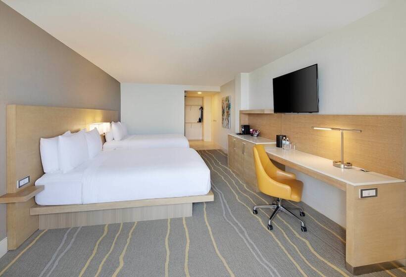 Номер Стандарт 2 Двуспальные Кровати, Delta Hotels By Marriott Daytona Beach Oceanfront