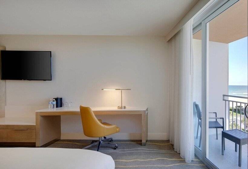 Номер Стандарт 2 Двуспальные Кровати, Delta Hotels By Marriott Daytona Beach Oceanfront