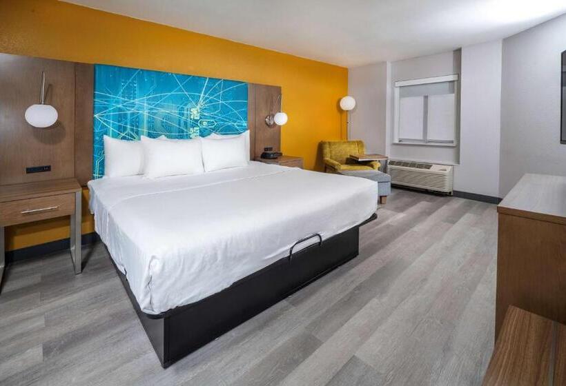 Люкс Кровать Кинг, Best Western Plus Raleigh Crabtree Valley