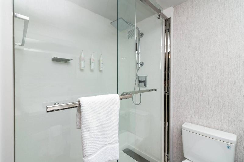 Quarto Estandar Cama King, Columbus Marriott