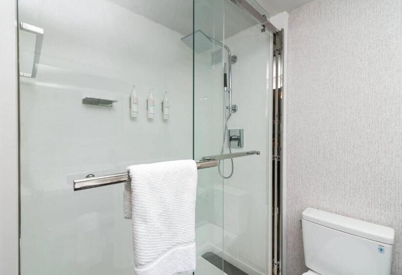 Quarto Estandar Cama King, Columbus Marriott