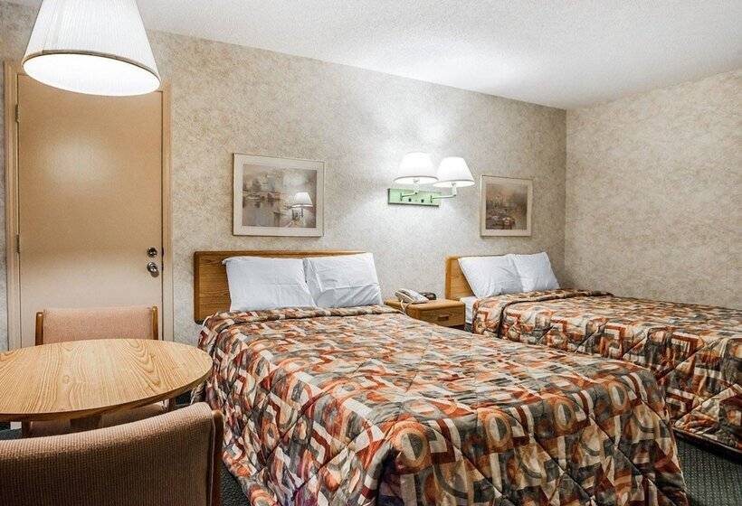 Номер Стандарт 2 Двуспальные Кровати, Econo Lodge Jefferson City
