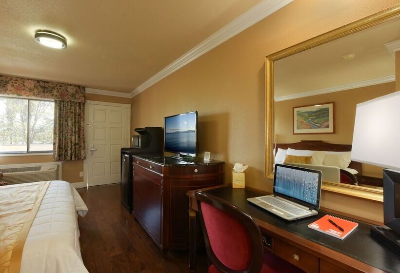 Номер Deluxe, Signature Inn San Jose