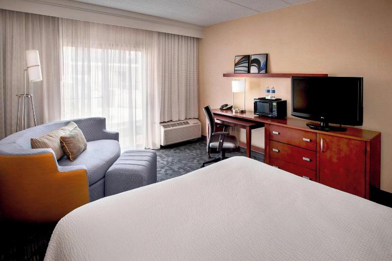 Стандартный Номер Кровать Кинг, Courtyard By Marriott Hartford Windsor Airport