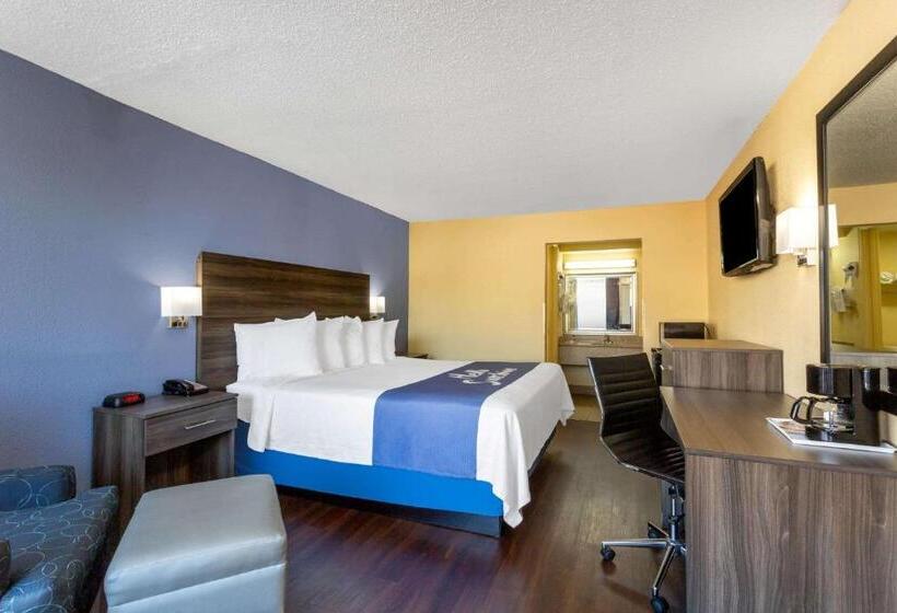 스탠다드 룸 킹사이즈 침대, Days Inn By Wyndham Hampton Near Coliseum Convention Center