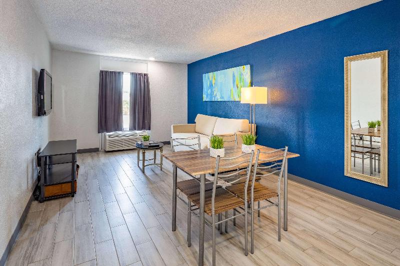 Büyük Çift Kişilik Yataklı Süit, Developer Inn Orlando North, A Baymont By Wyndham