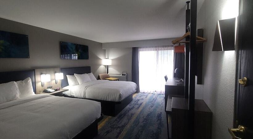 스탠다드 룸 더블 침대 2개, Clarion Pointe Okc Airport