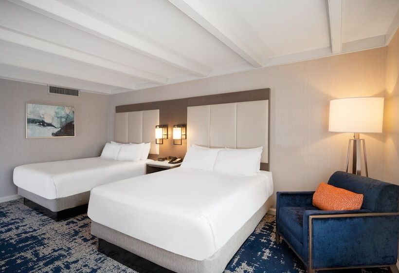 חדר סטנדרט, Crowne Plaza Albany  The Desmond
