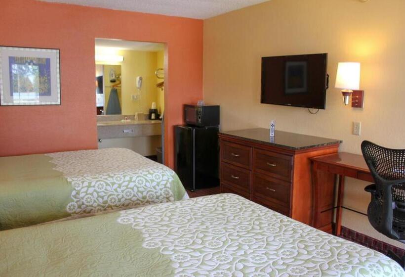 Номер Стандарт 2 Двуспальные Кровати, Rose Garden Inn & Suites Thomasville