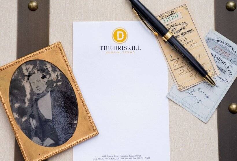 스탠다드 룸 더블 침대, The Driskill
