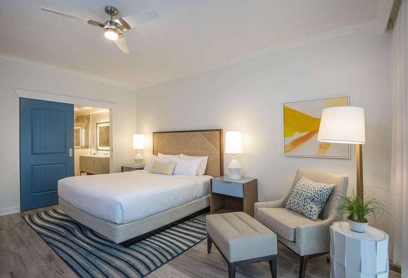 חדר משפחתי, Hawks Cay Resort