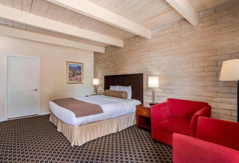 Номер Стандарт Кровать Кинг Адаптированный для Инвалидов, Kayenta Monument Valley Inn