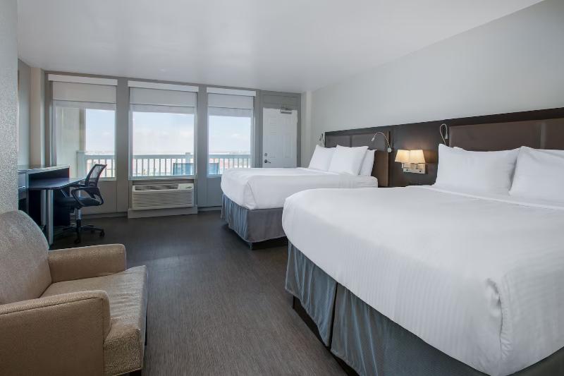 Suite Queen Bed, Wyndham Corpus Christi Resort North Padre Island