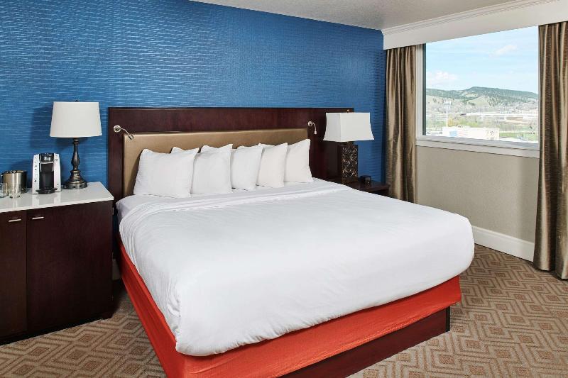Люкс Кровать Кинг, Alex Johnson Rapid City Curio Collection By Hilton