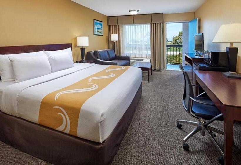 Стандартный Номер Кровать Кинг, Comfort Inn Encinitas Near Legoland