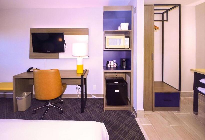 Стандартный Номер Кровать Кинг, Comfort Inn Encinitas Near Legoland