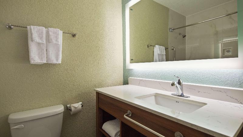 带2个卧室的套房, Best Western Carlsbad By The Sea