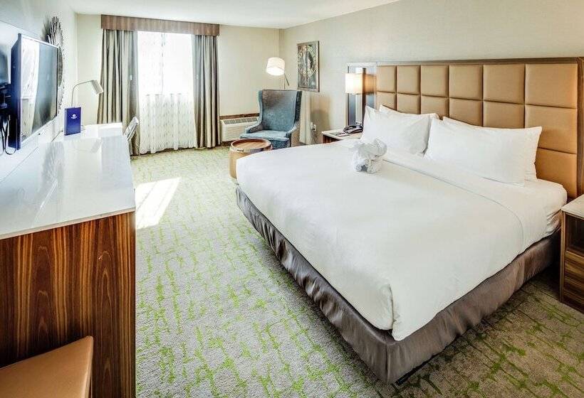 스탠다드 룸 더블 침대, Doubletree By Hilton Huntington
