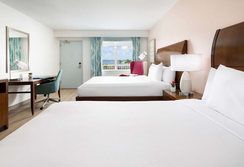 ２ダブルベッドのスタンダードルーム, Hilton Garden Inn Key West / The Keys Collection