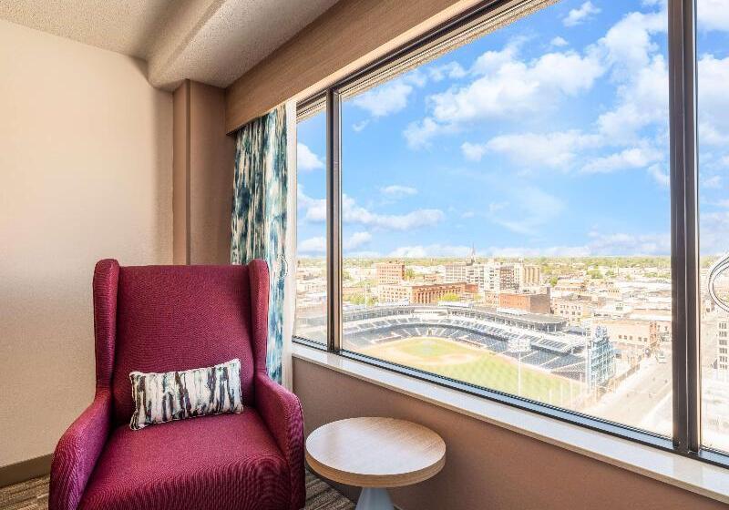 Стандартный Номер Кровать Кинг, Hilton Garden Inn Toledo Downtown