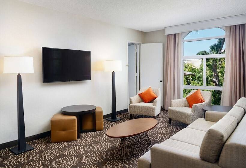 Suite, Hilton Oakland Airport