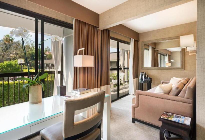 Junior Suite Executiva, Luxe Sunset Boulevard