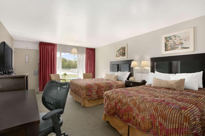 스탠다드 룸, Ramada By Wyndham Washington
