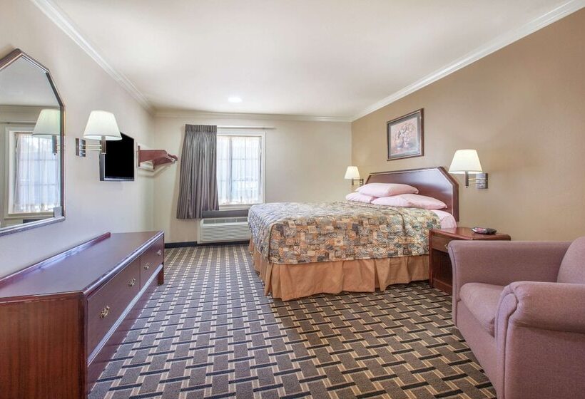 スイート, Super 8 By Wyndham Tyler Tx