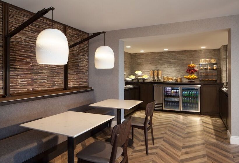 스탠다드 룸 더블 침대 2개, The Westin Princeton At Forrestal Village